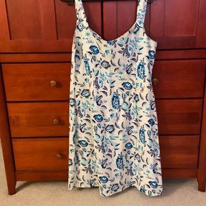 Cute summer dress!